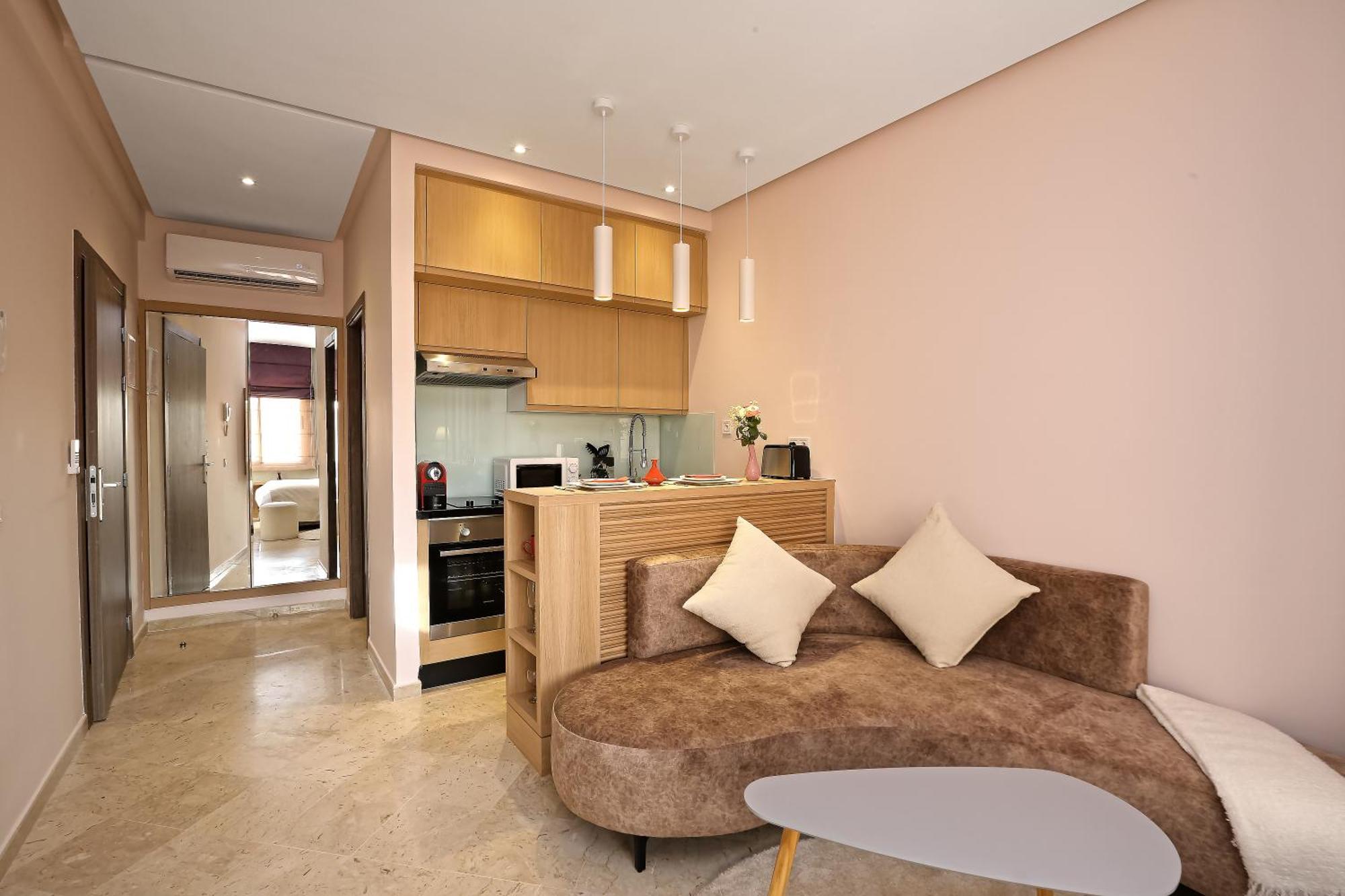 Apartment Elegant Et Securise Au Centre De Marrakech