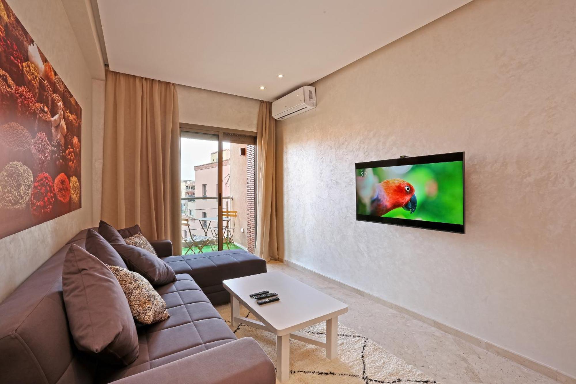Apartment Elegant Et Securise Au Centre De Marrakech *